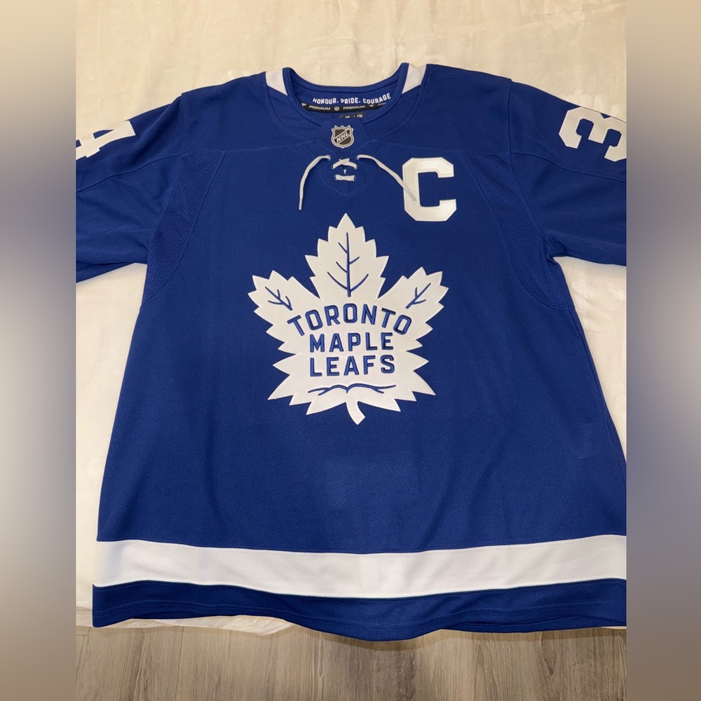 Auston Matthews Maple Leafs Jersey NWT